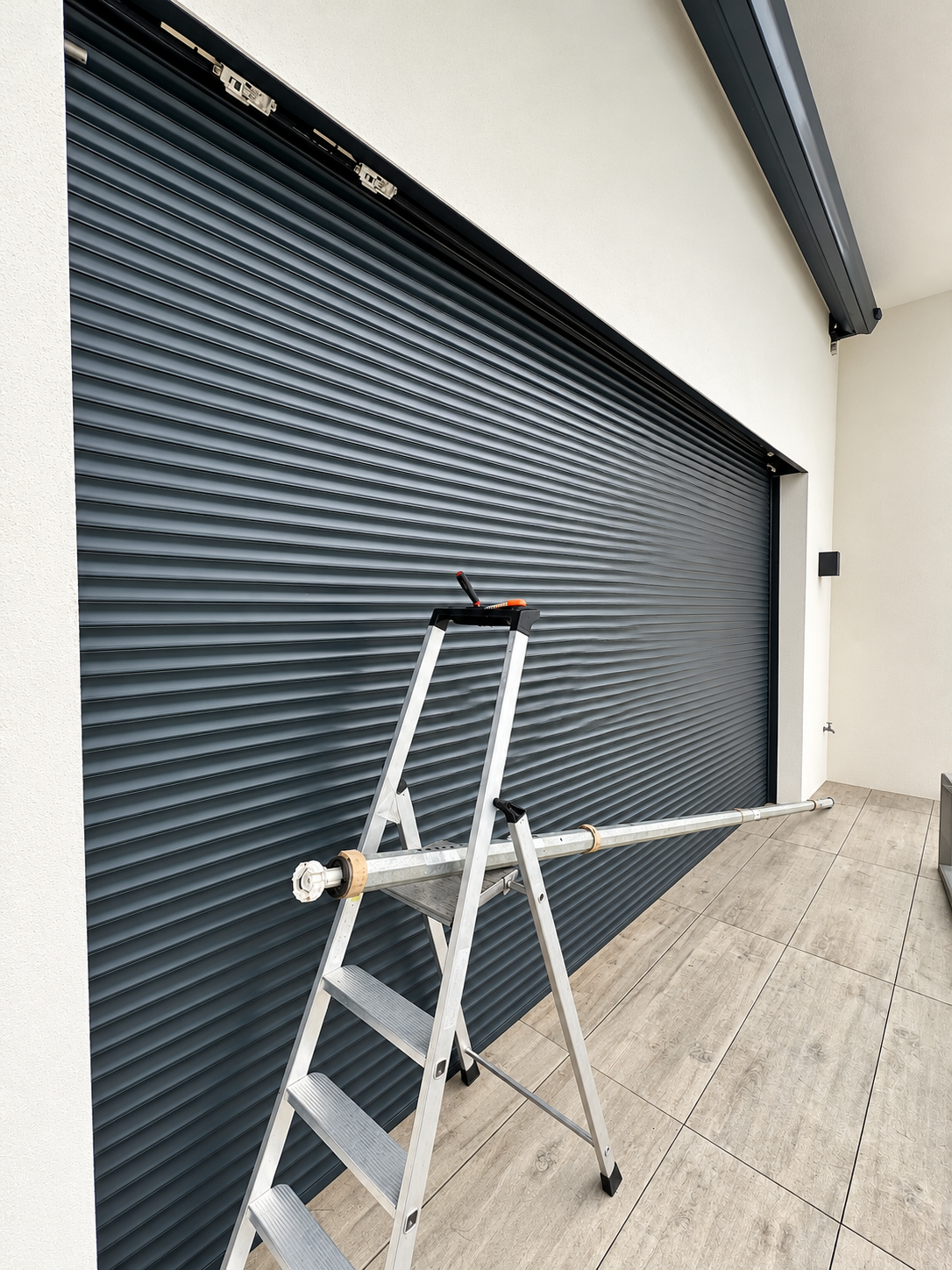 03 volet anthracite terrasse confidentialise